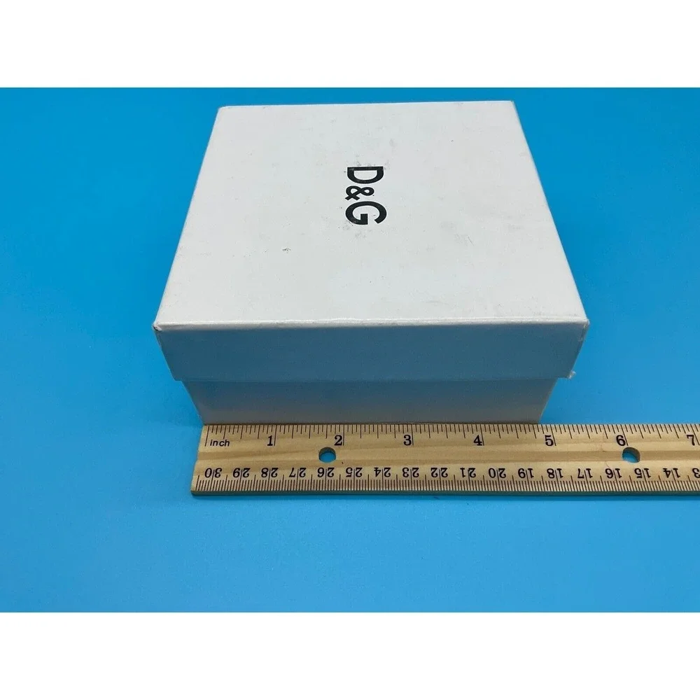 D&G White Gift Box 5x5x2 with Dust Cover Authentic SEE IMAGES BOX ONLY Luxury